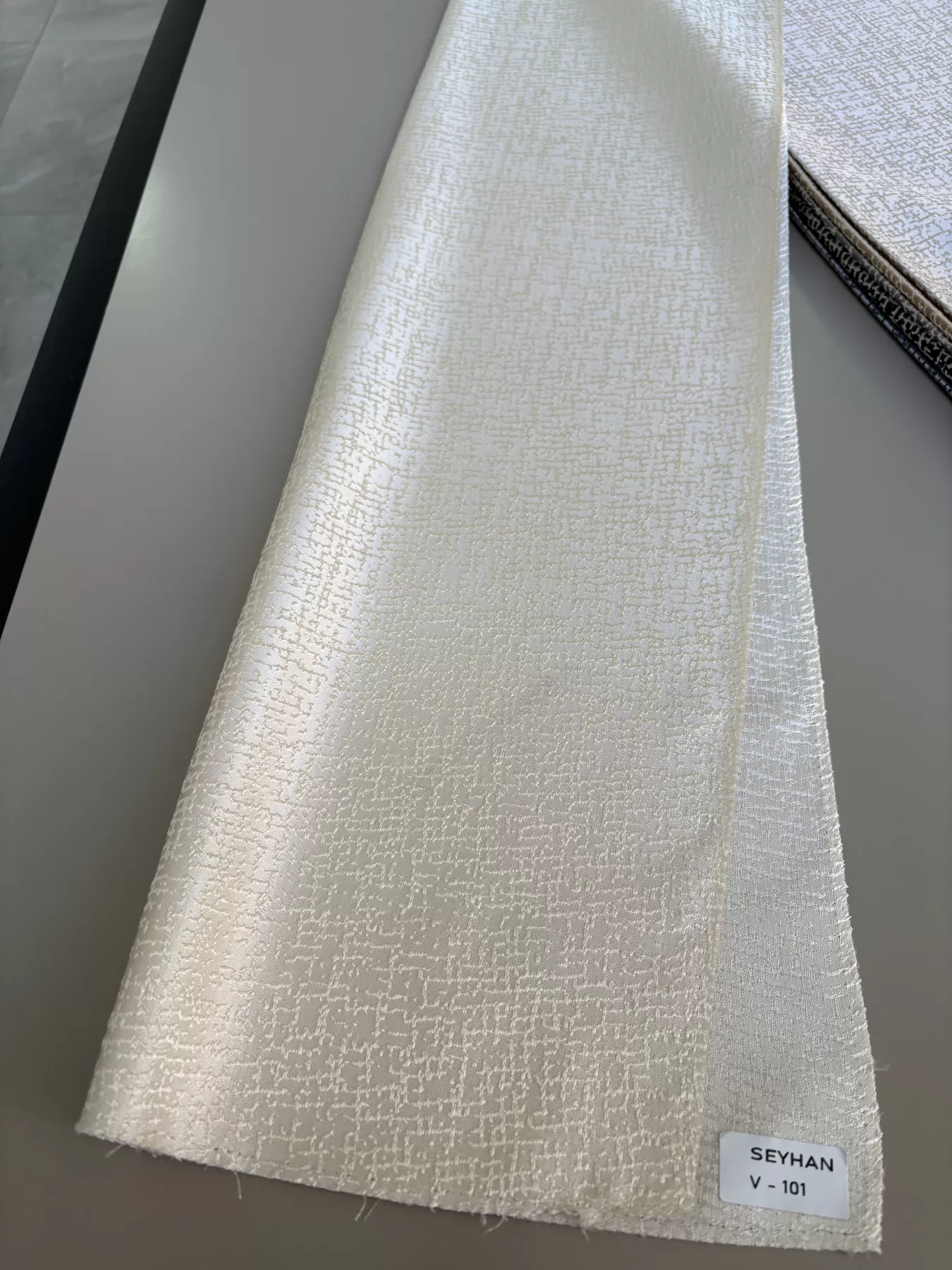 Seyhan Jakarlı Fon Perde