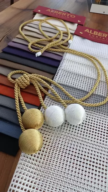 Golde-Beyaz