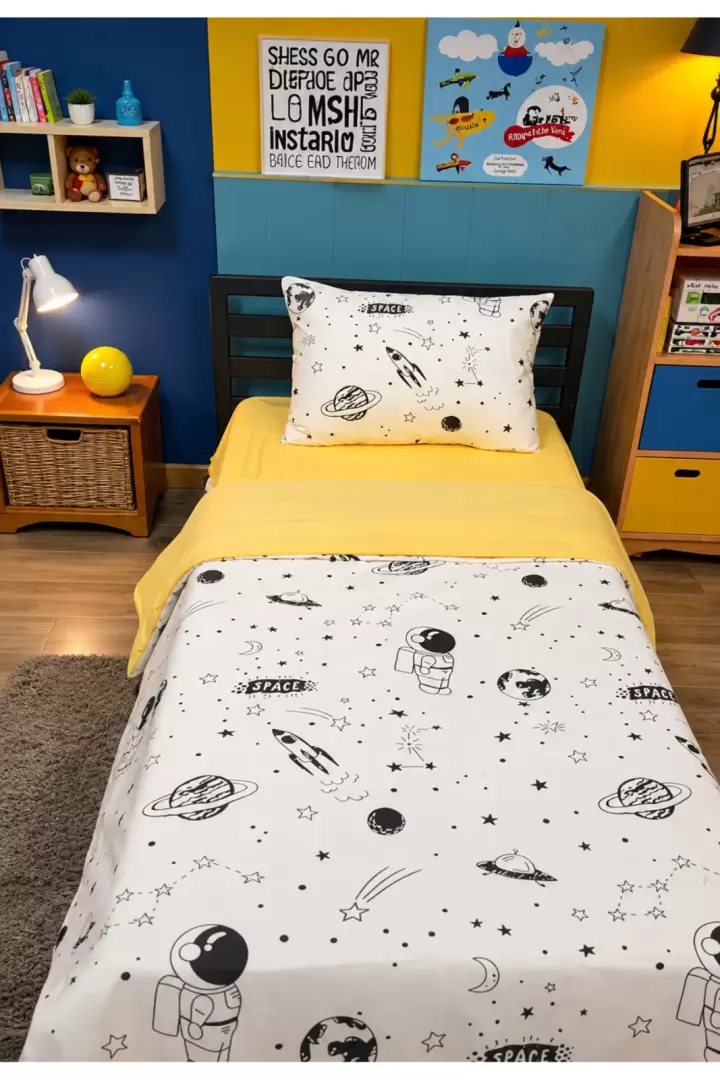 TEK KİŞİLİK NEVRESİM TAKIMI ÇOCUK UZAYLI SPACE (Beyazsiyahsarı)